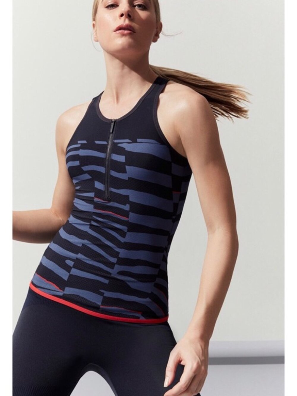 Adidas Stella McCartney Miracle Sculpt Tank Top Womens Small Black Climalite